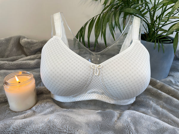 Front on picture of our wire-free mastectomy bra, Anna. Anna is a pearl bra designed for comfort and support.